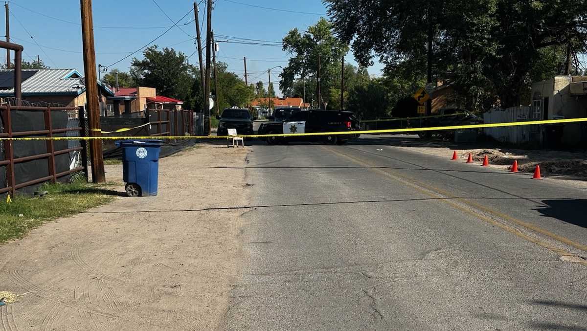 Homicide investigation underway in southwest Albuquerque
