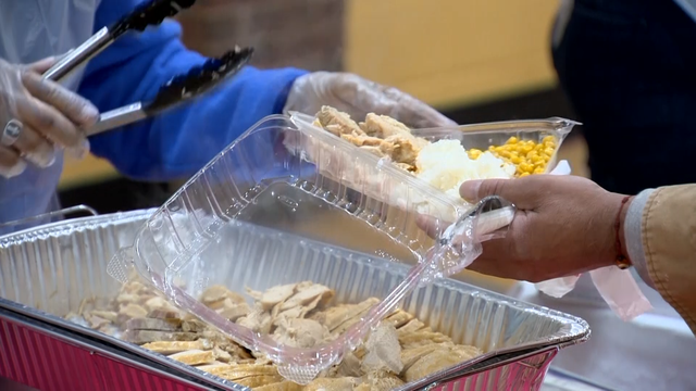 Buses available to take you to Bea Gaddy Thanksgiving Meal - Vimarsana News