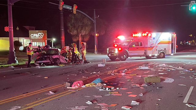 Beaufort County: Driver trapped inside vehicle following crash - Vimarsana News
