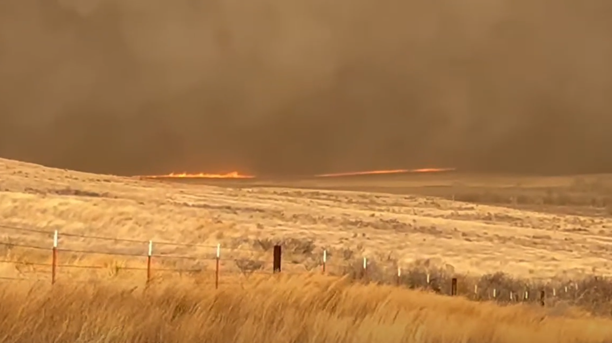 Wildfire shuts down highway in Oklahoma Panhandle as fire warning issued for Beaver County
