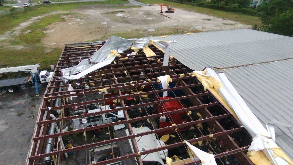 SLIDESHOW Damage left behind by a likely tornado in Garden City