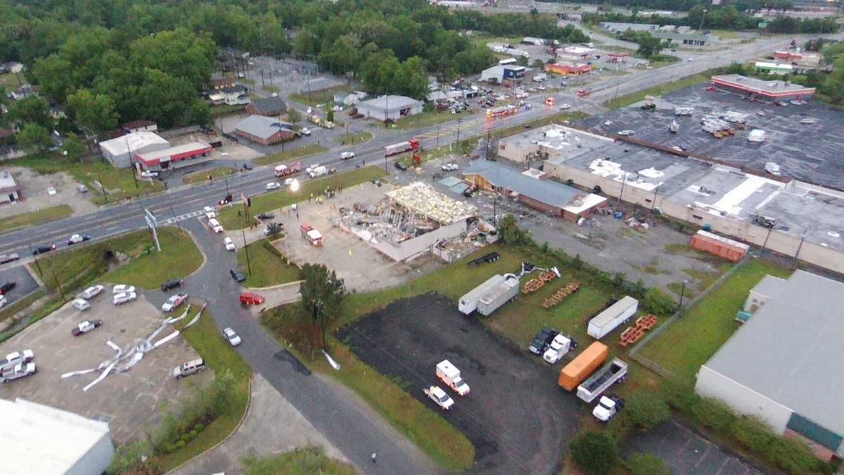 SLIDESHOW Damage left behind by a likely tornado in Garden City