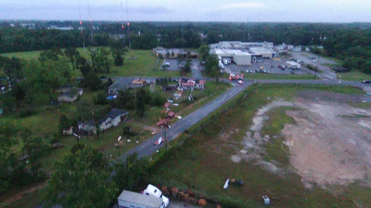 SLIDESHOW Damage left behind by a likely tornado in Garden City