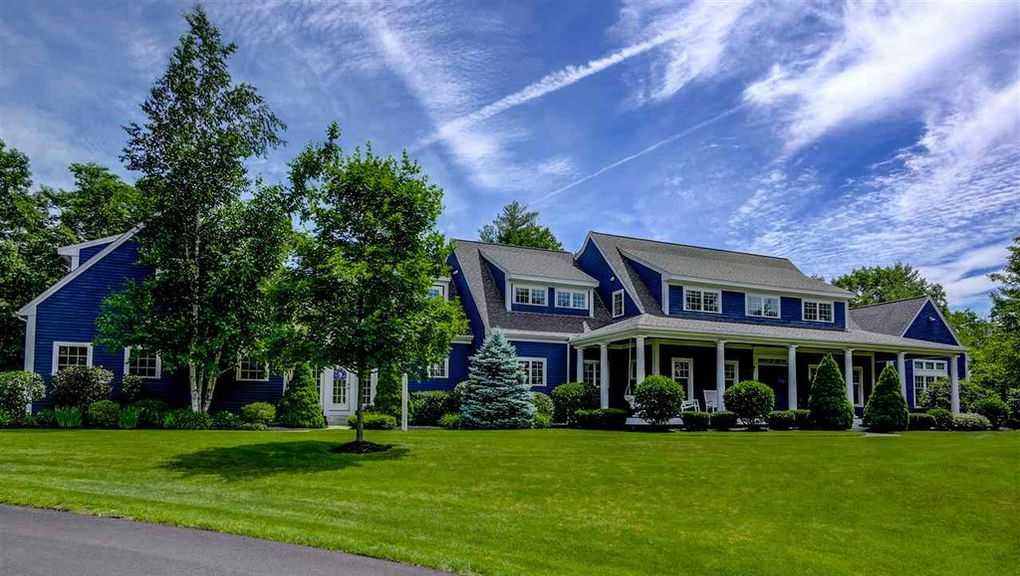 Mansion Monday Lots of room for friends and family at this beautiful