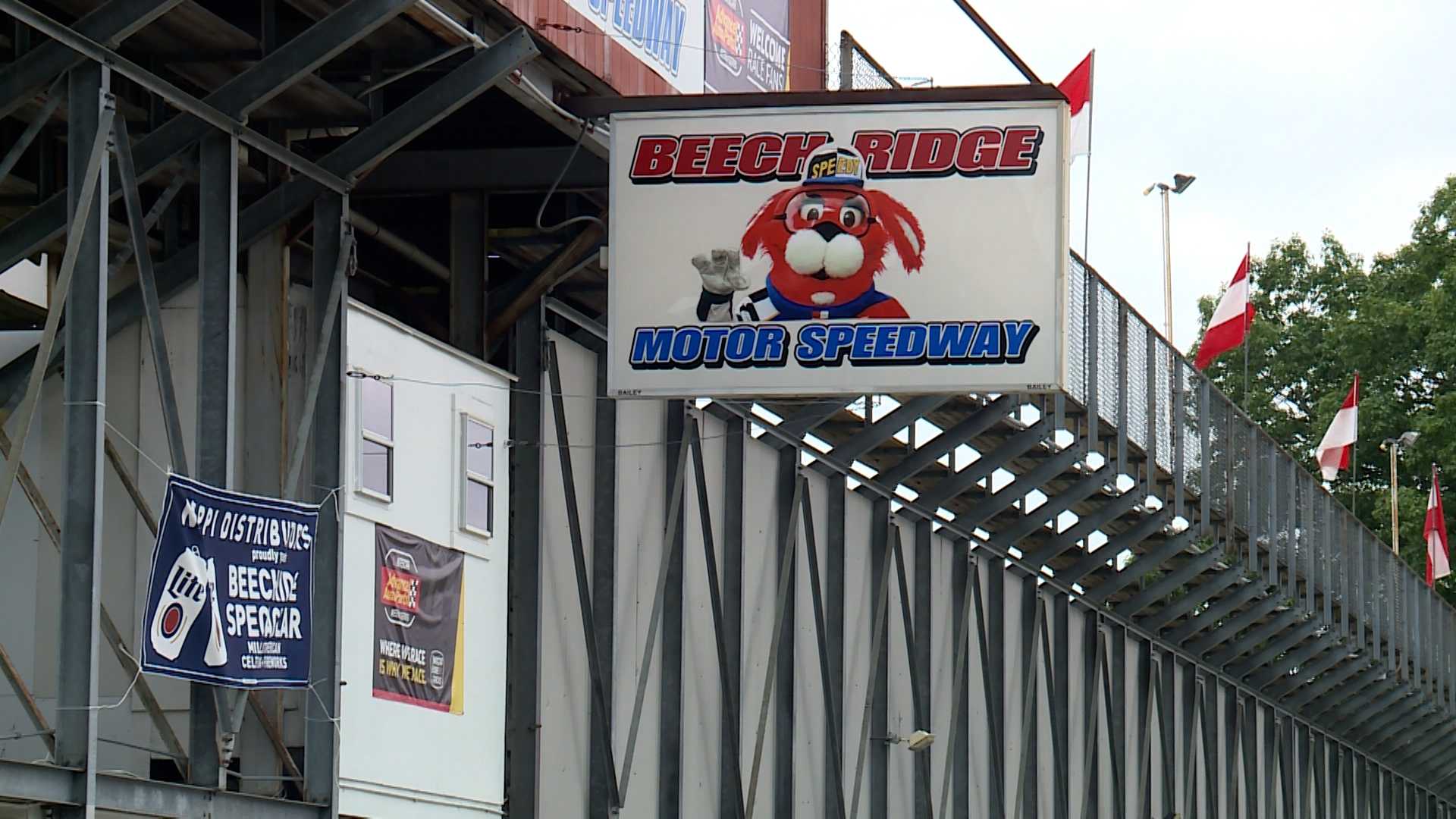 Racing community hoping to keep beloved track in local hands - Vimarsana News