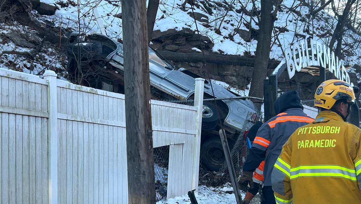 Pittsburgh crash on Crane Avenue in Beechview