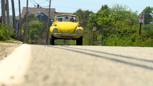 Maine auto shop converts classic Beetle into fully electric vehicle - Vimarsana News
