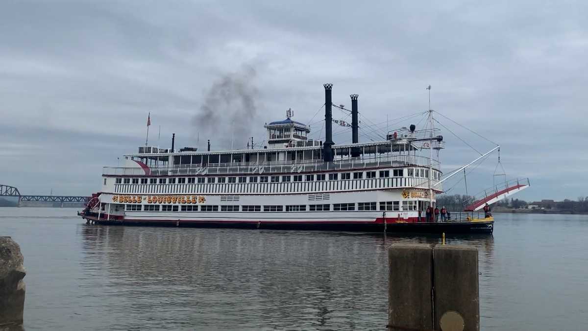 Belle of Louisville celebrates 112th birthday with party on the Ohio River