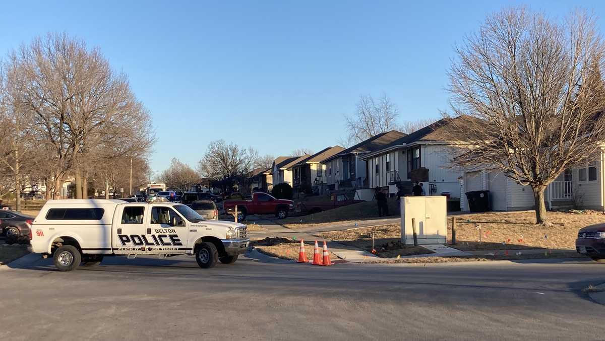 Investigation into Lenexa, Kansas fatal shootings leads police to search Belton home