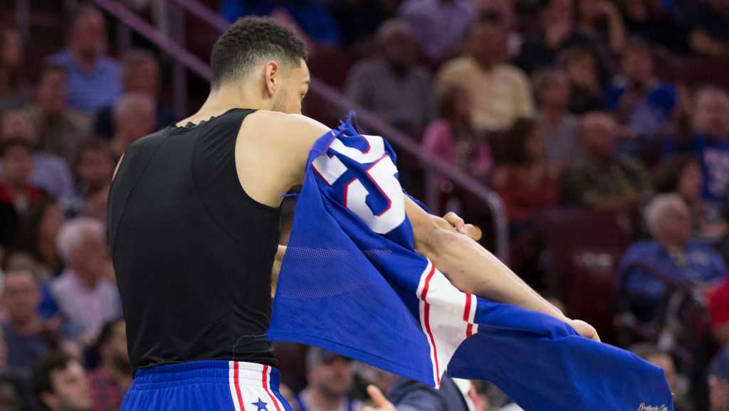 LOOK: NBA's new Nike jersey gets torn off Tyler Ennis during Lakers'  preseason opener 