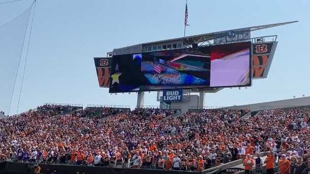 Bengals debut new intro tunnel, Paul Brown Stadium fan experience