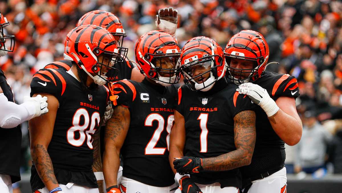 what time does cincinnati bengals play tomorrow