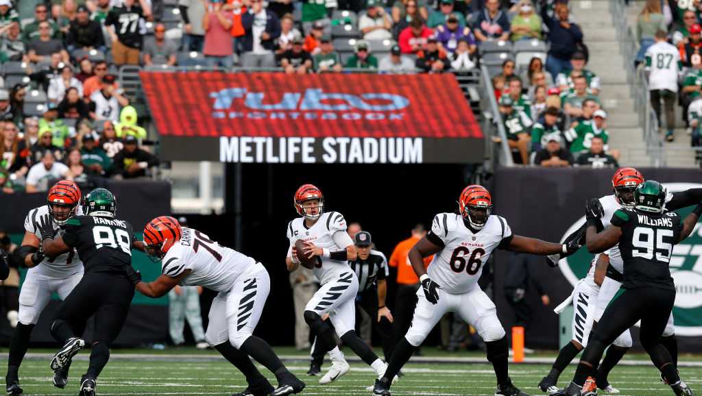 Bengals beat Jets 27-12 for 1st win of season