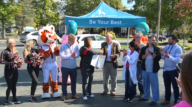 Cincinnati Bengals team up with local health organization to raise breast cancer awareness - Vimarsana News