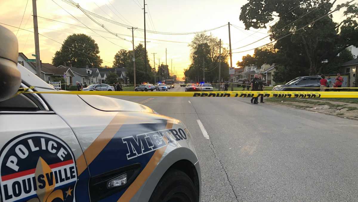 2 people wounded after shooting in Jacobs neighborhood, LMPD says
