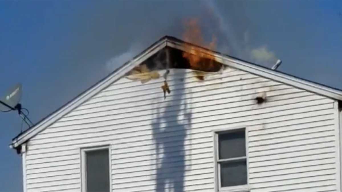 Berwick firefighter killed in apartment building blaze