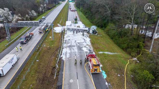 I-59 reopens after tanker truck overturns and spills after crash in ...