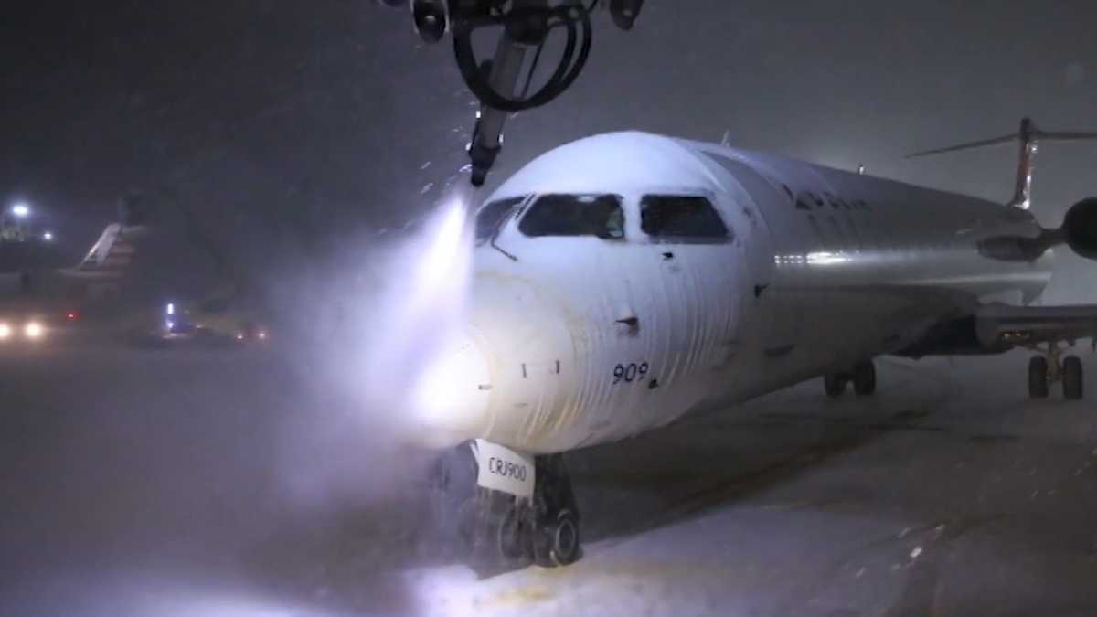 Airport has unique way of recycling jet deicing solution