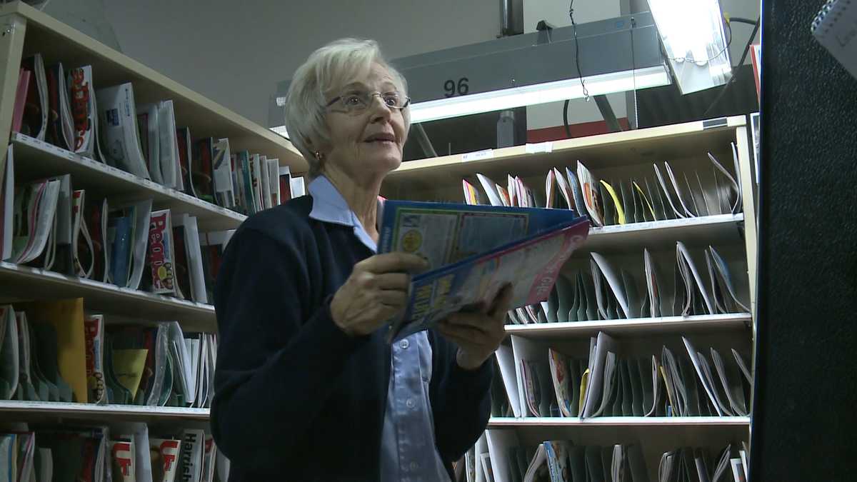 Postal worker, 80, sorts her last letter