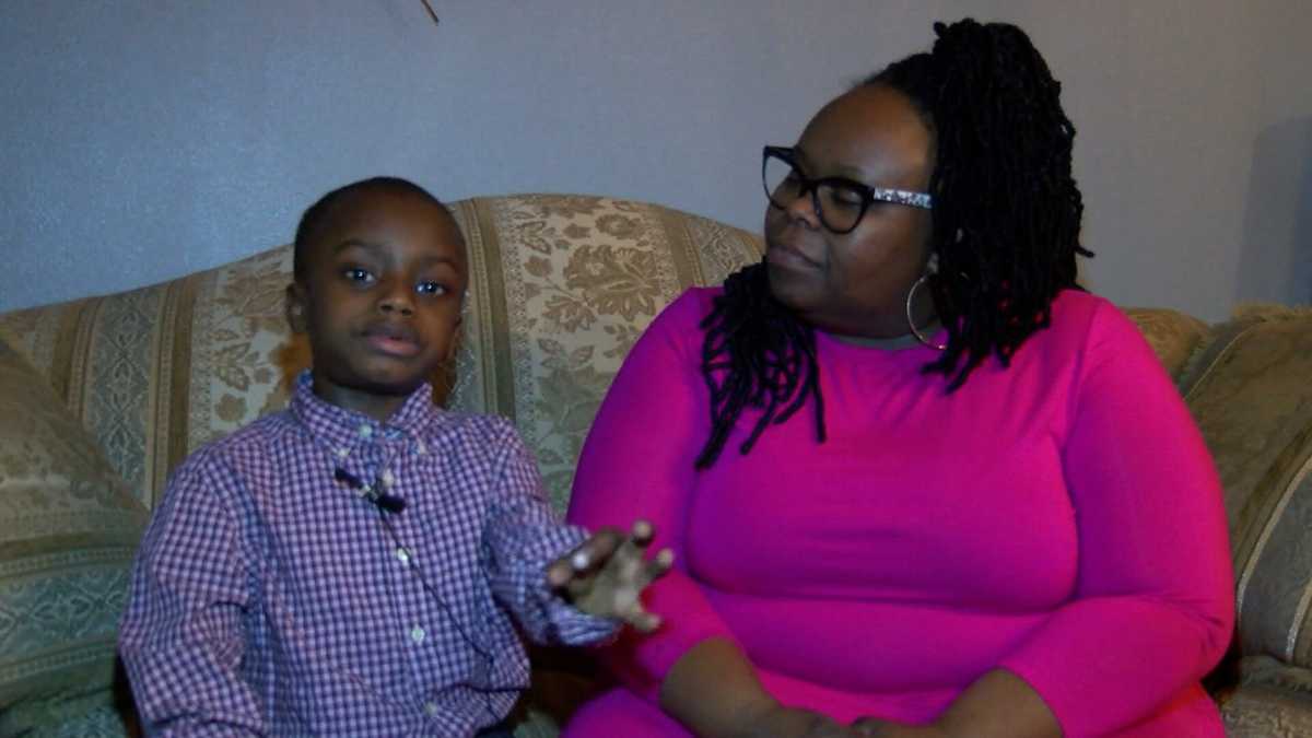 6-year-old calls 911 for mom found unresponsive
