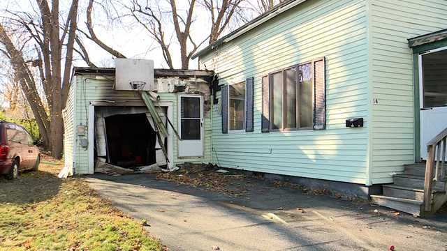 Maine couple describes dramatic rescue from Biddeford fire - Vimarsana News