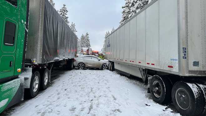 i-80 crash blue canyon i-80 crash blue canyon