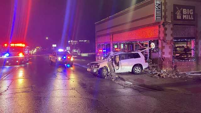 3 hurt after SUV crashes into Lawrence's Big Mill restaurant - Vimarsana News