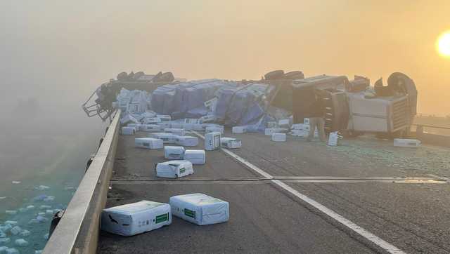 Traffic delays on I-5 after big rig overturns at Yolo Bypass - Vimarsana News