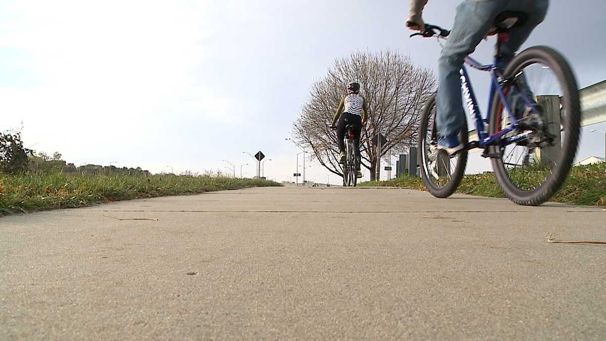 Nebraska ranks last in new list of bike friendly states