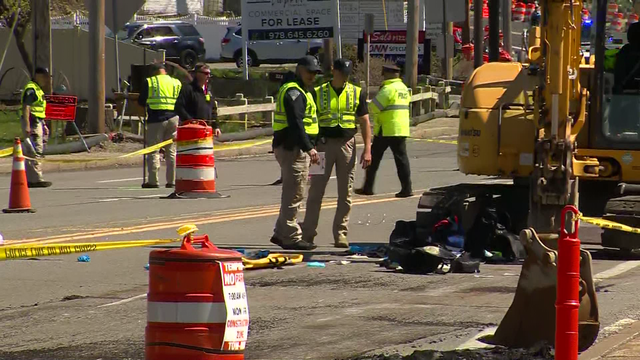Officer injured in apparent job-site incident involving excavator - Vimarsana News