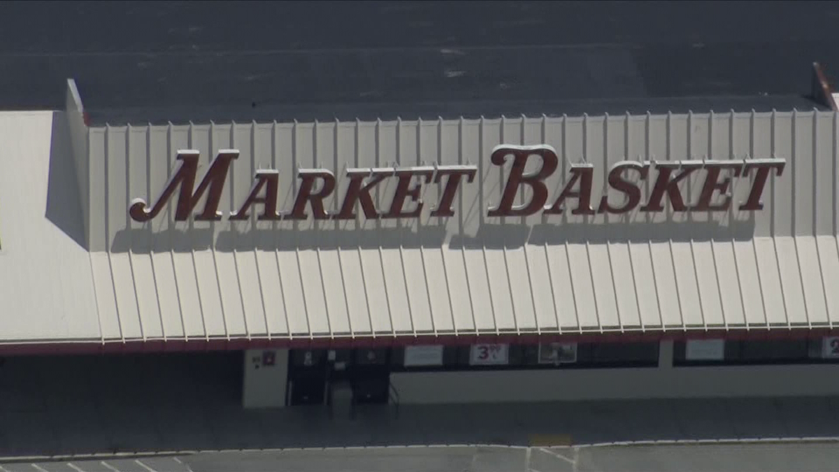 Closed Market Basket to be replaced with mixed-use at Billerica Mall