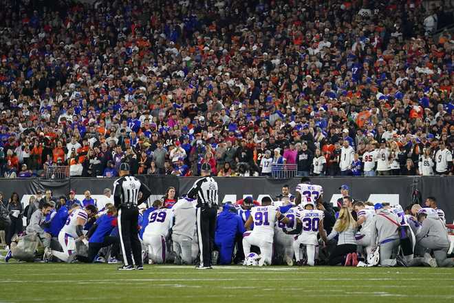 Buffalo Bills return to work after Damar Hamlin suffered cardiac arrest on  the field