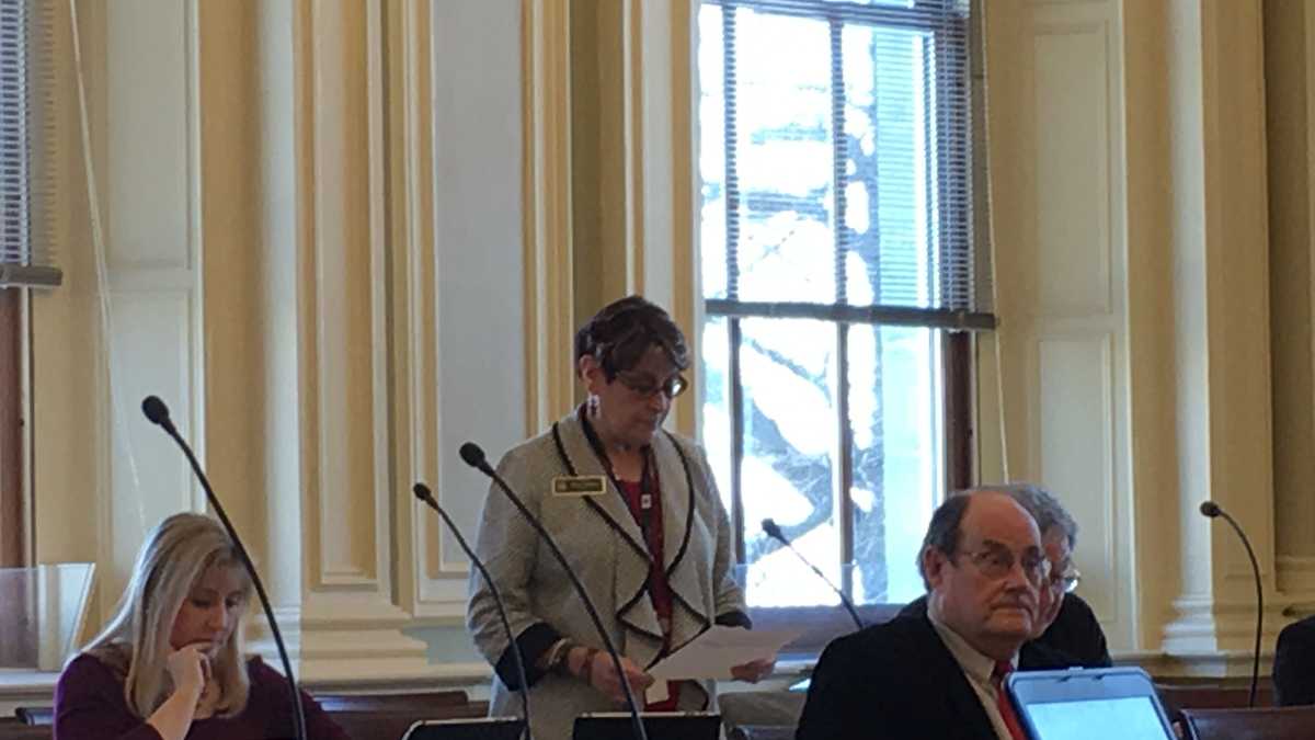 NH Senate passes voting residency requirement bill 14-9, along party lines
