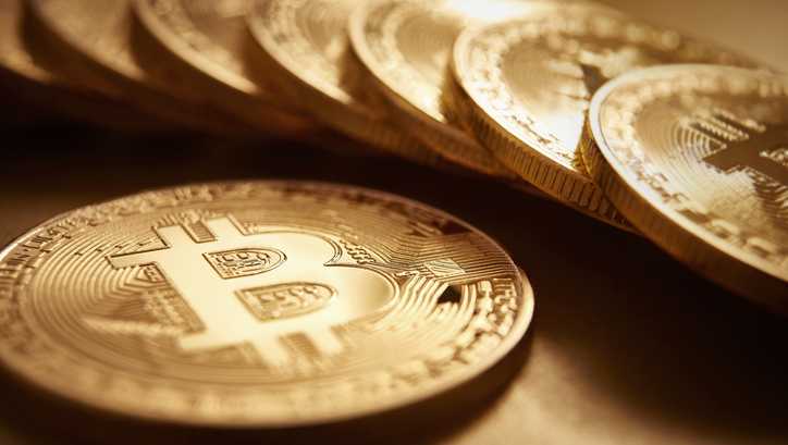 bitcoin drops below meltdown continues
