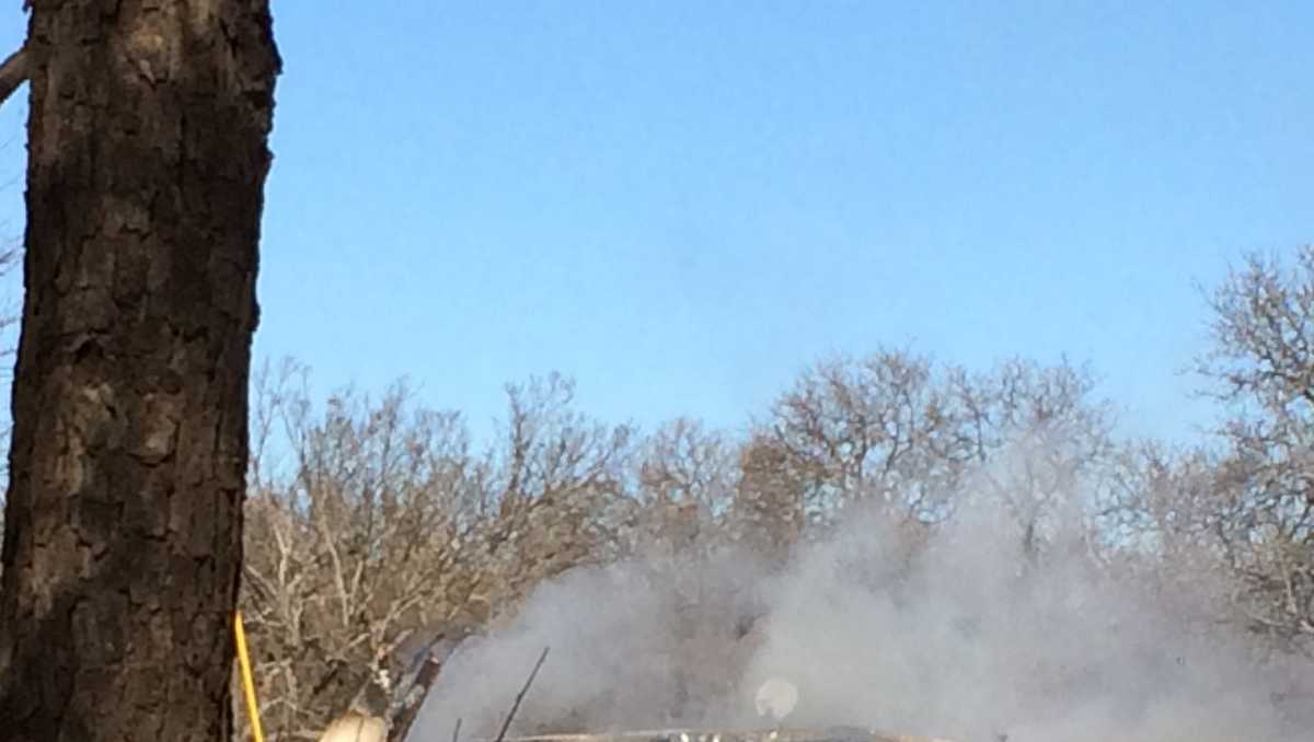 Animals rescued, mobile home destroyed in fire near Blanchard