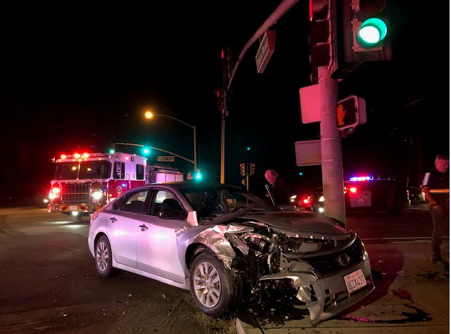 3 Car Crash At Intersection Of Blanco And Davis Roads In Salinas