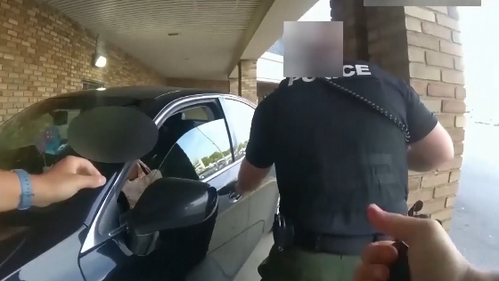 Ohio officer acquitted in deadly shooting of pregnant woman in parking lot