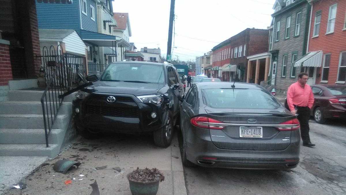 Two arrested after chase, crash in Bloomfield; three pedestrians nearly