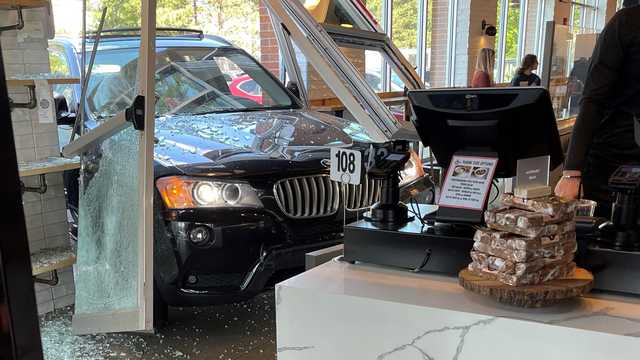 SUV slams into side entrance of popular Pressed Cafe in Newton - Vimarsana News