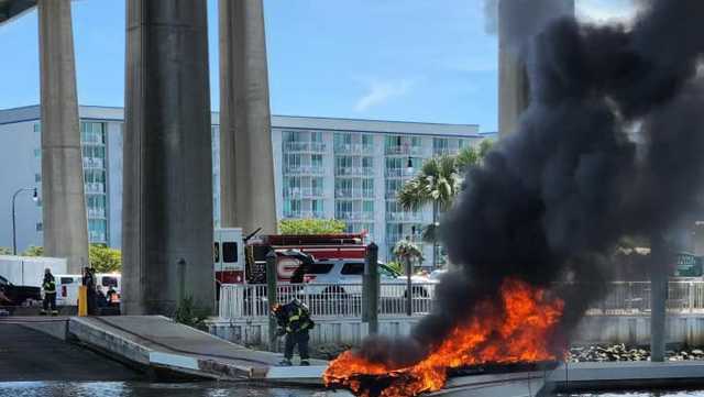 South Carolina: Child, 3 adults injured in boat fire - Vimarsana News