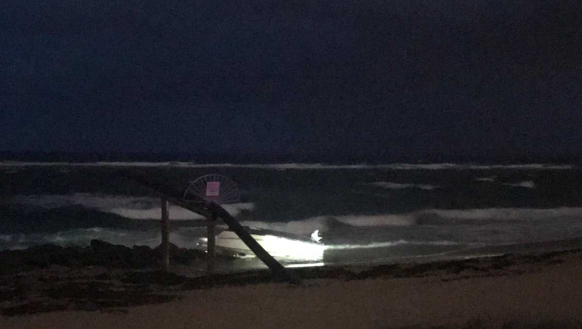 3 people in water after boat capsizes off the Boynton inlet