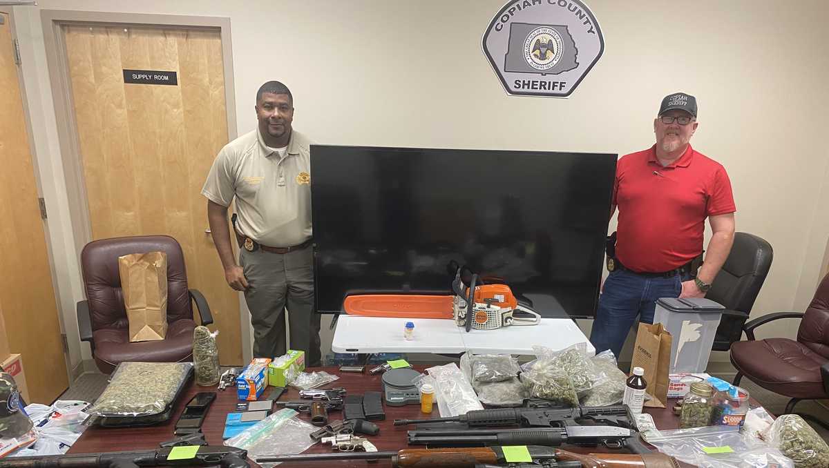 ﻿yearlong Investigation Turns To Narcotics And Weapons Bust 