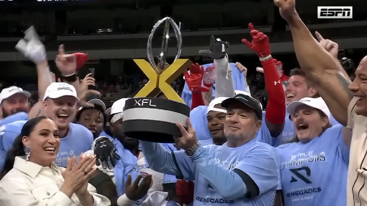 Renegades Beat Roughnecks to Reach 2023 XFL Championship as Fans Praise HC  Bob Stoops, News, Scores, Highlights, Stats, and Rumors