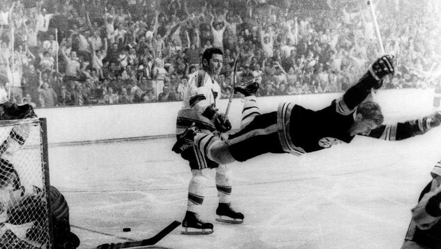 Bobby Orr Scores Stanley Cup Winning Goal