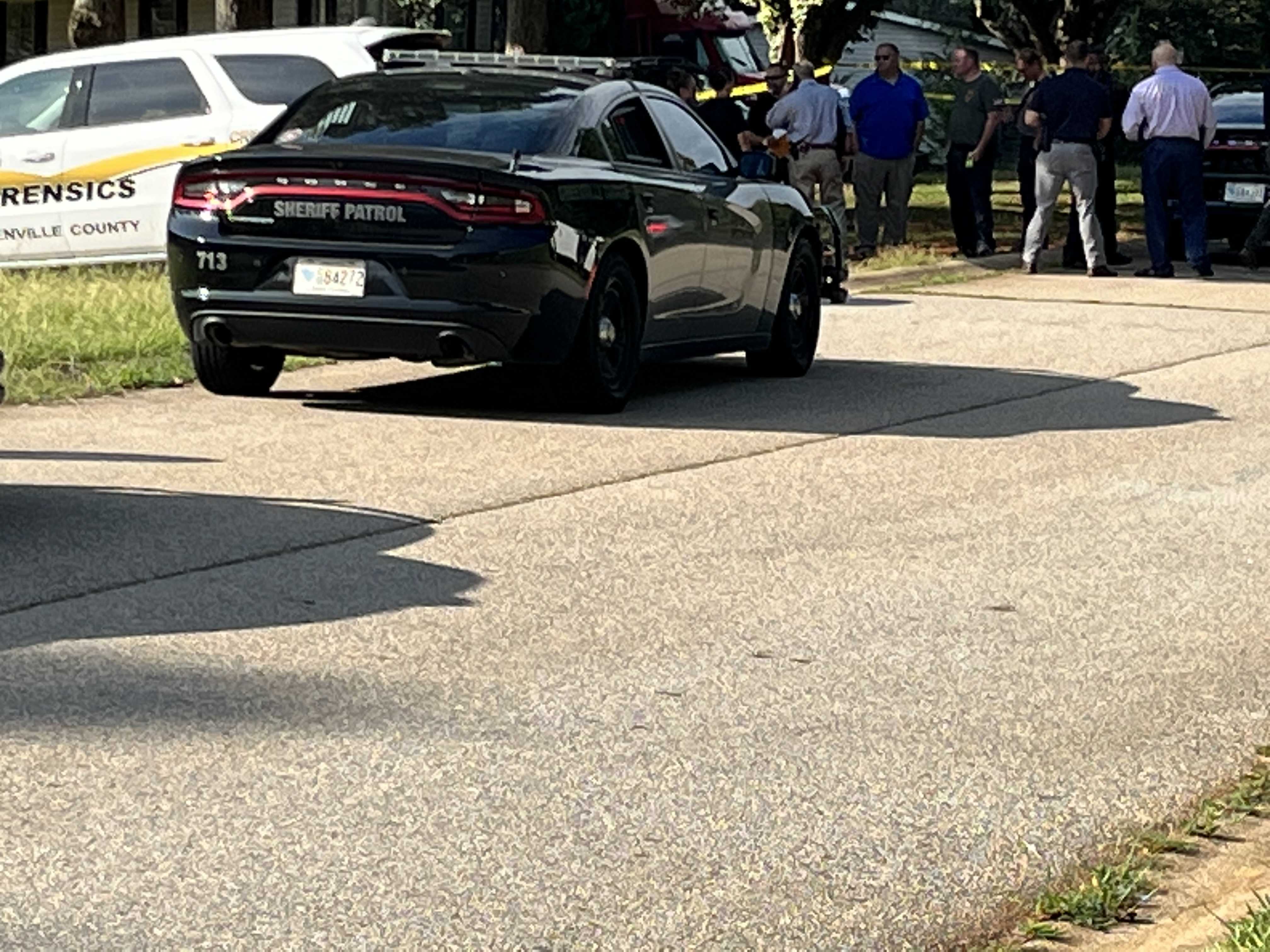 South Carolina: 2 dead in home after child calls 911 - WYFF