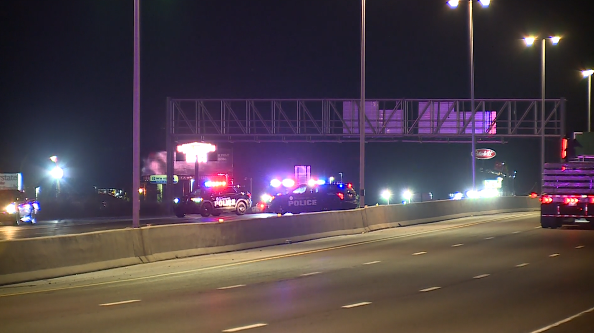 Body found along Interstate 40 in Oklahoma City