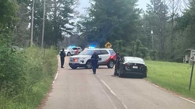 JPD investigates after body found on a south Jackson road