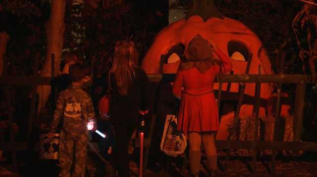 'Boo at the Zoo' returns to Louisville providing safe trick-or-treating for kids - Vimarsana News