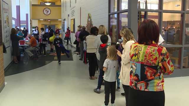 Hamilton County parents and kids line up for first vaccines available to children - Vimarsana News