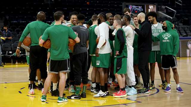 Celtics look to hand Warriors first home loss this postseason - Vimarsana News